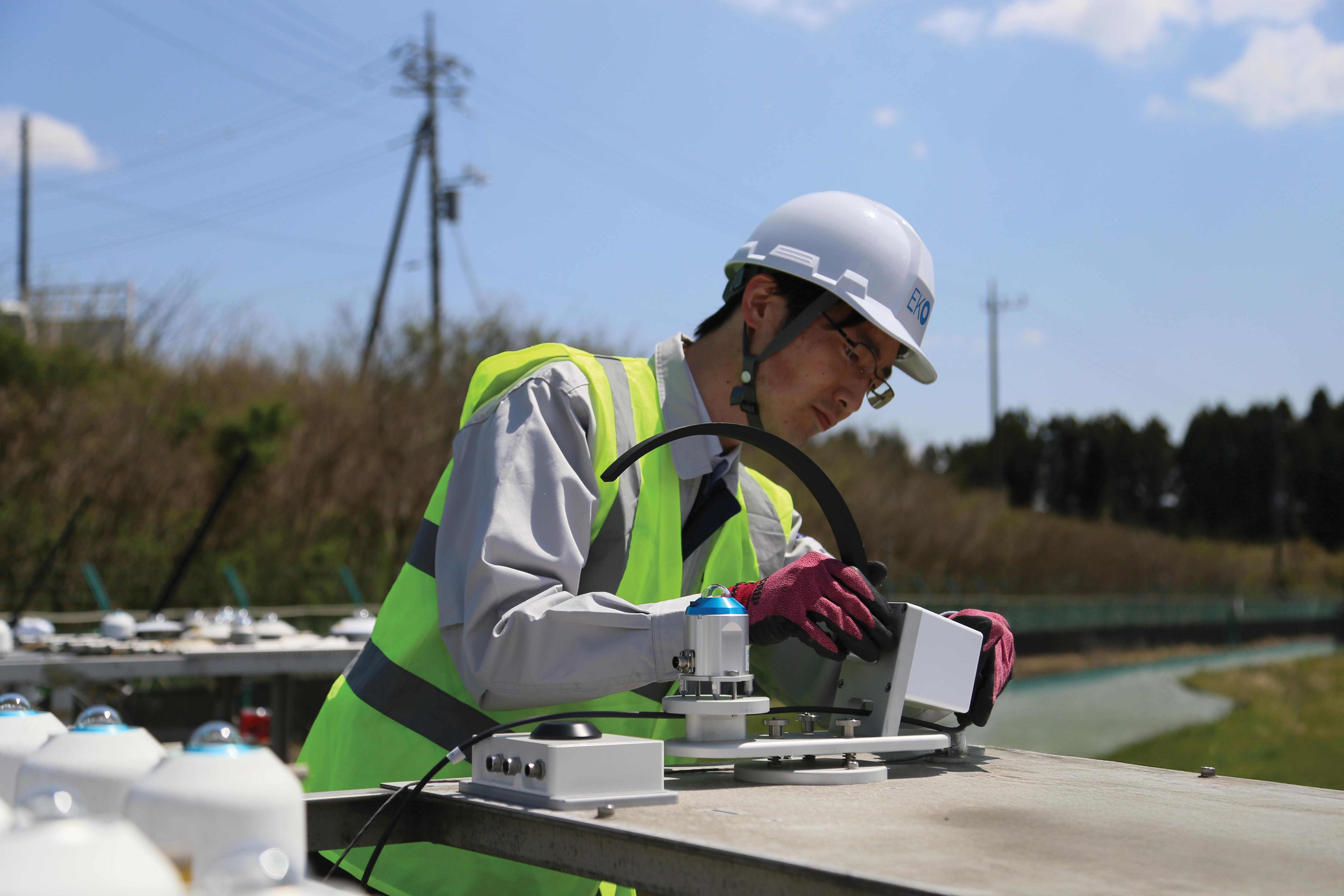 Why diffuse irradiance is key for bifacial PV systems image