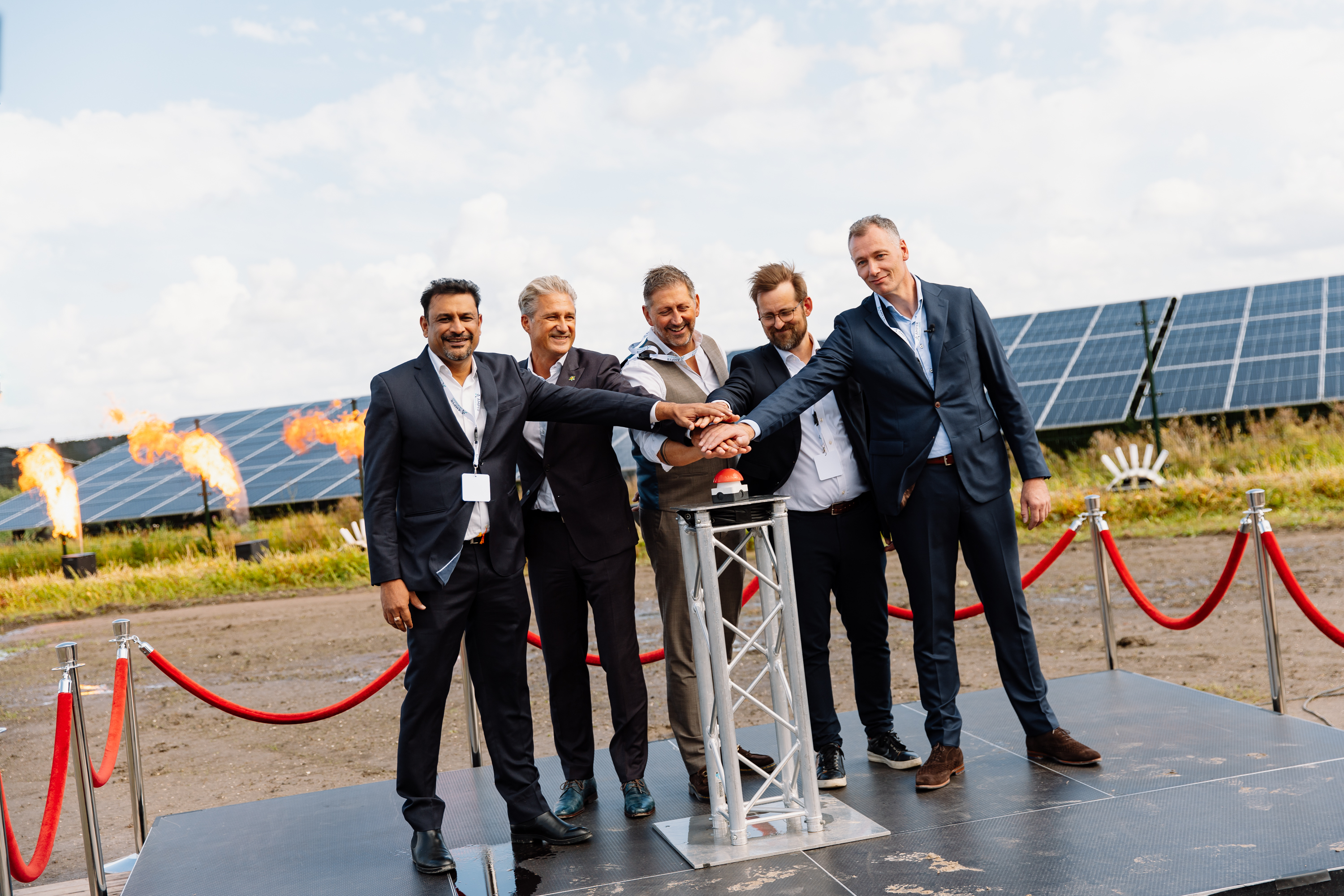 Inauguration Solar Park Noordoostpolder image