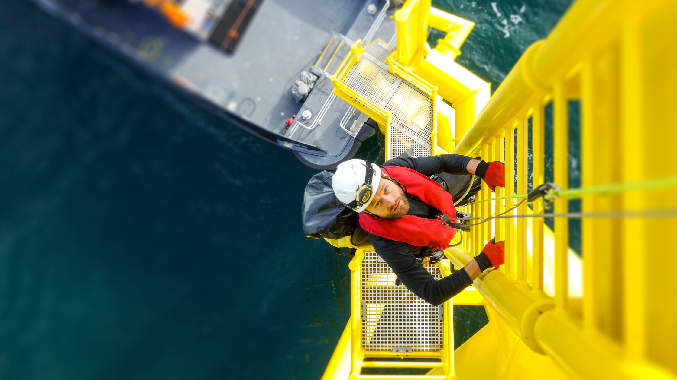 Offshore Wind Growth Partnership awards £2.4 million to scale up UK supply chain image