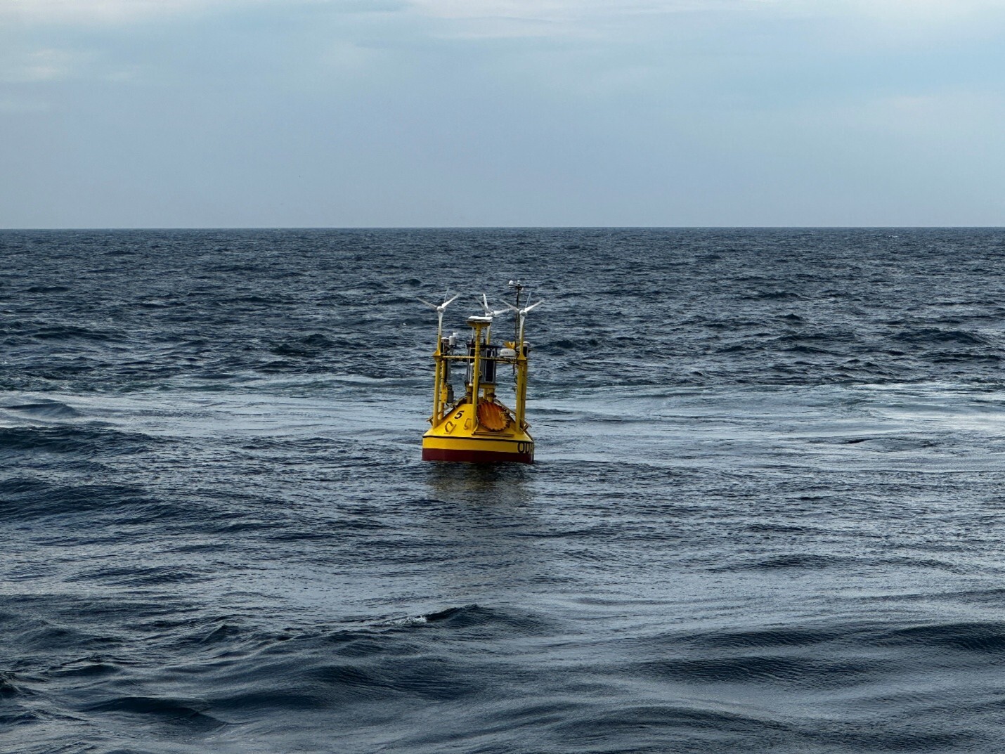 Fraunhofer IWES conducts North Sea measurements with lidar buoys on behalf of the BSH image