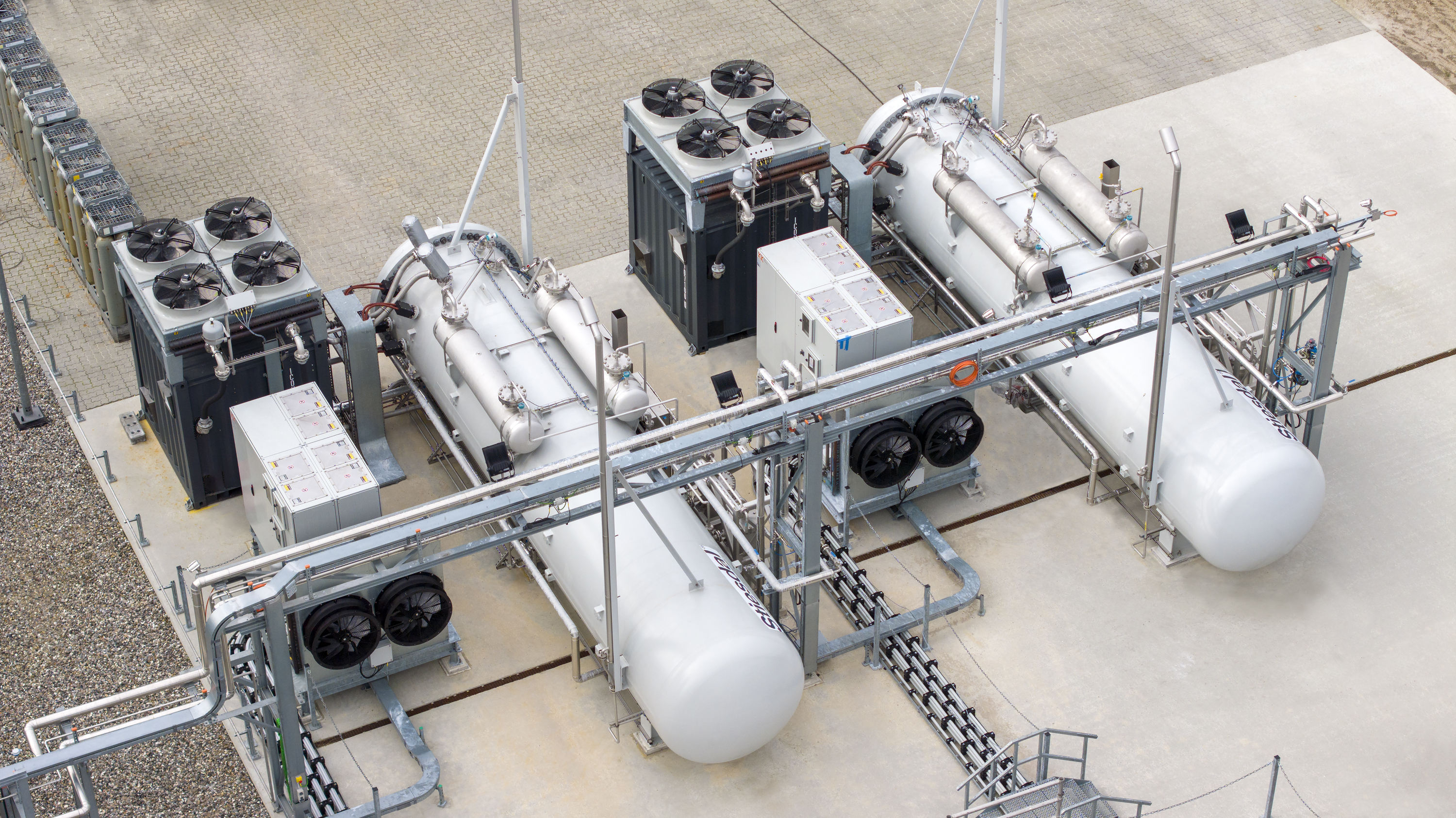 KK Wind Solutions signs framework agreement with Stiesdal Hydrogen for groundbreaking plant concept image