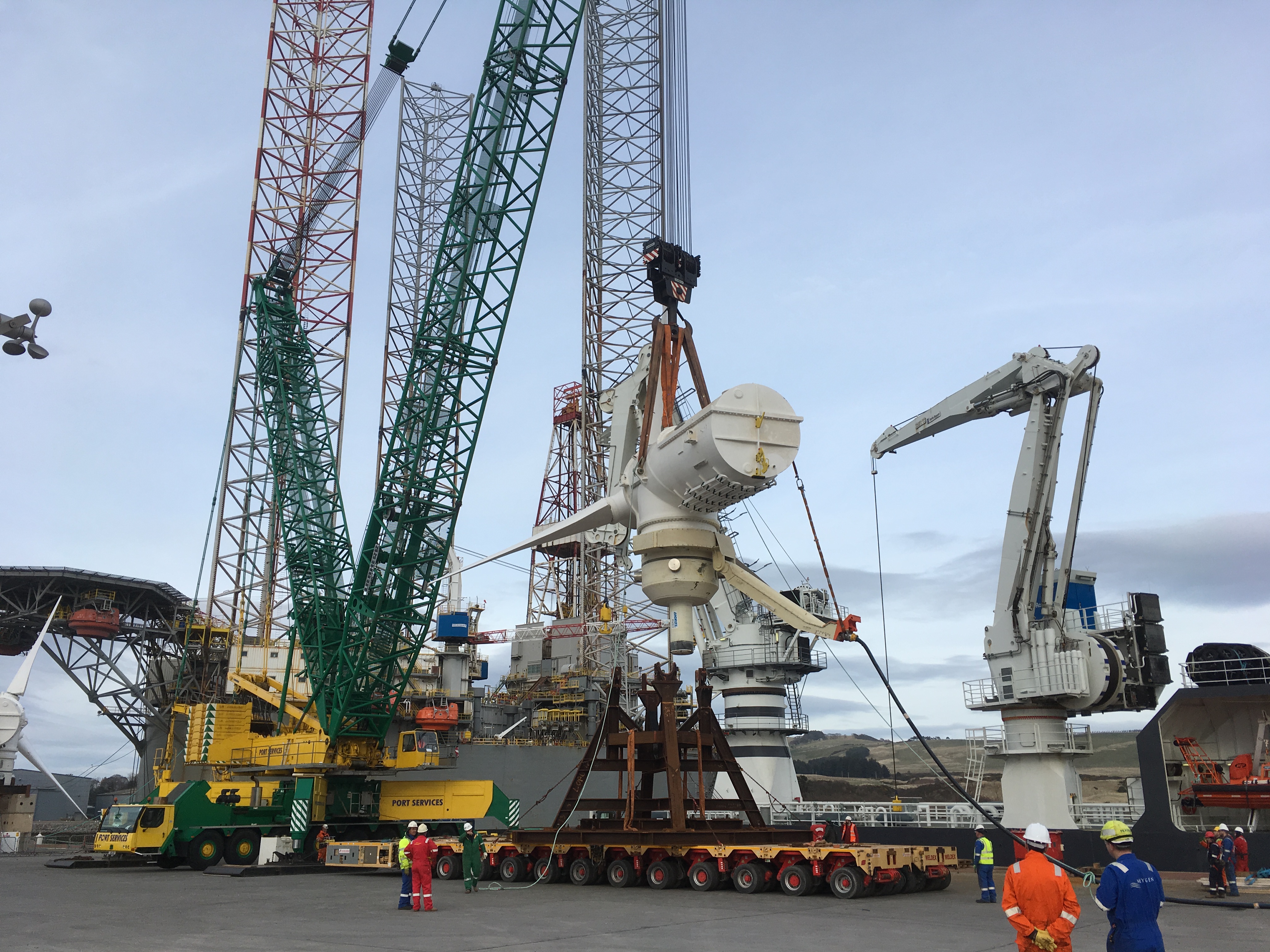 Aberdeen Web Round Slings Lift 210t Turbine for World’s Largest Renewable Tidal Project image