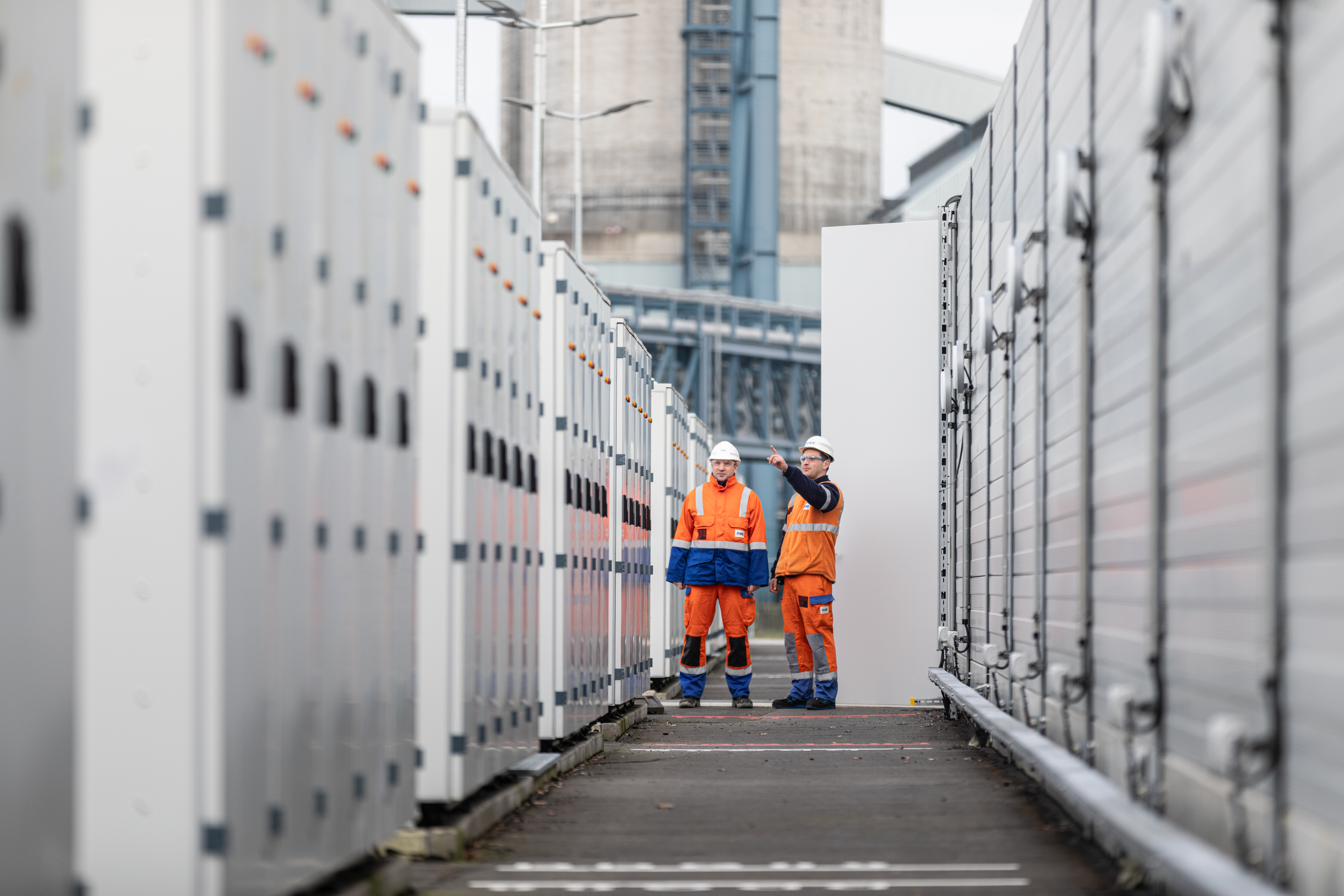 RWE constructs a battery storage system with a capacity of 400 megawatts in Lingen image