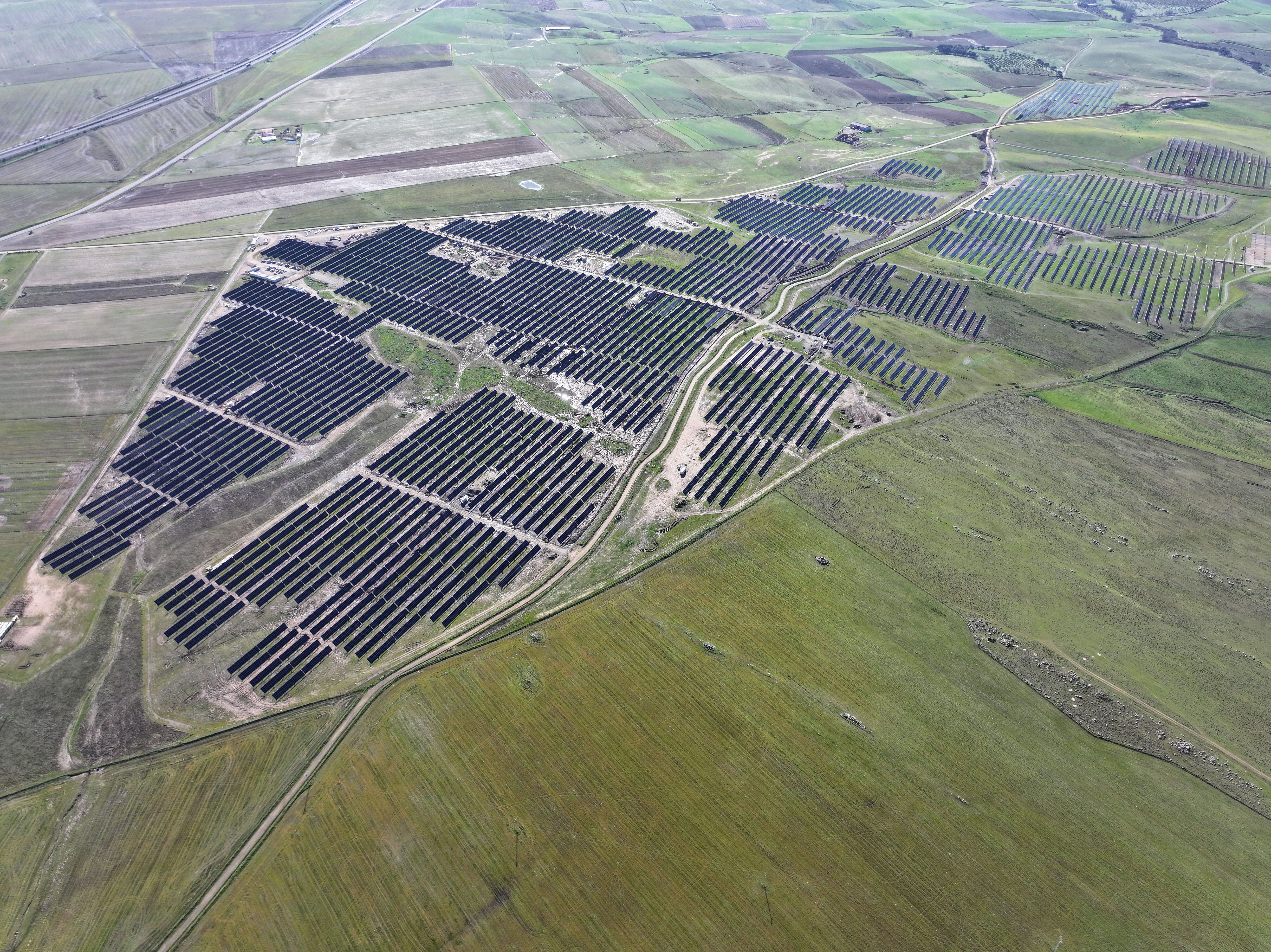 Q ENERGY Expands Iberian Footprint with a 252 MW Hybrid Solar Portfolio image