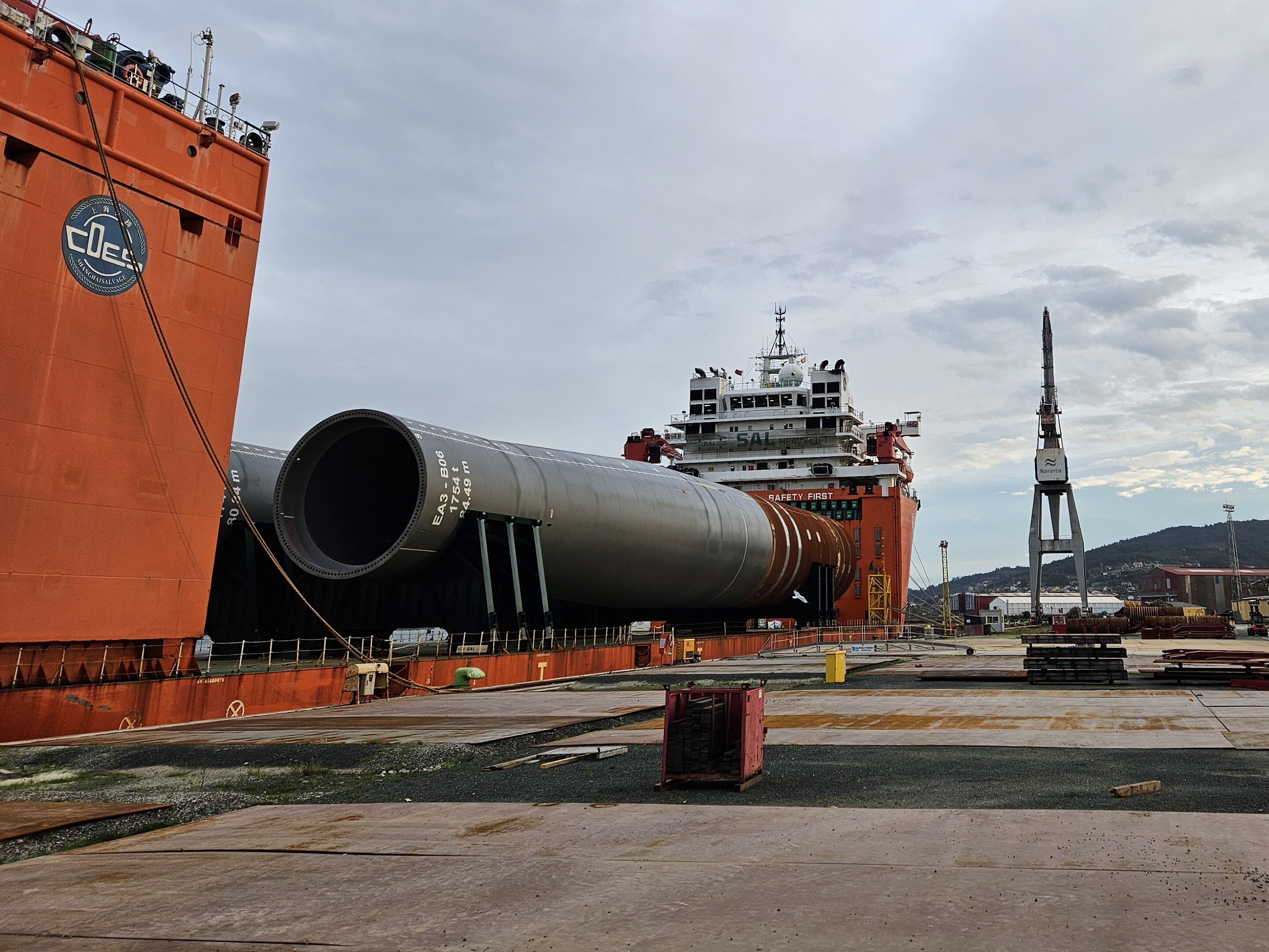 NAVANTIA SEANERGIES AND WINDAR RENOVABLES COMPLETE MONOPILES FOR IBERDROLA’S EAST ANGLIA 3 OFFSHORE WIND FARM image