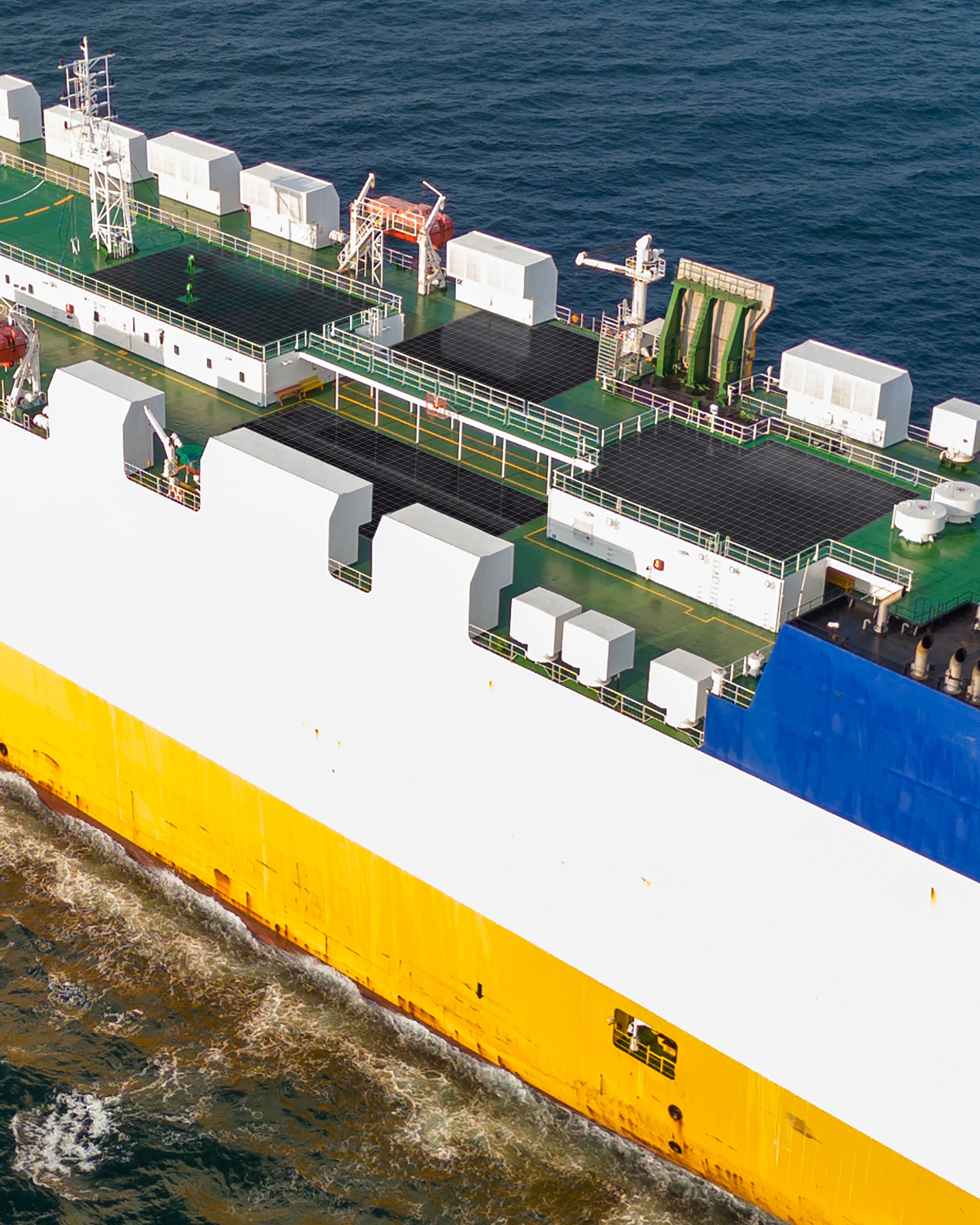 Solar solutions for a sustainable maritime sector: free green fuel on the oceans image