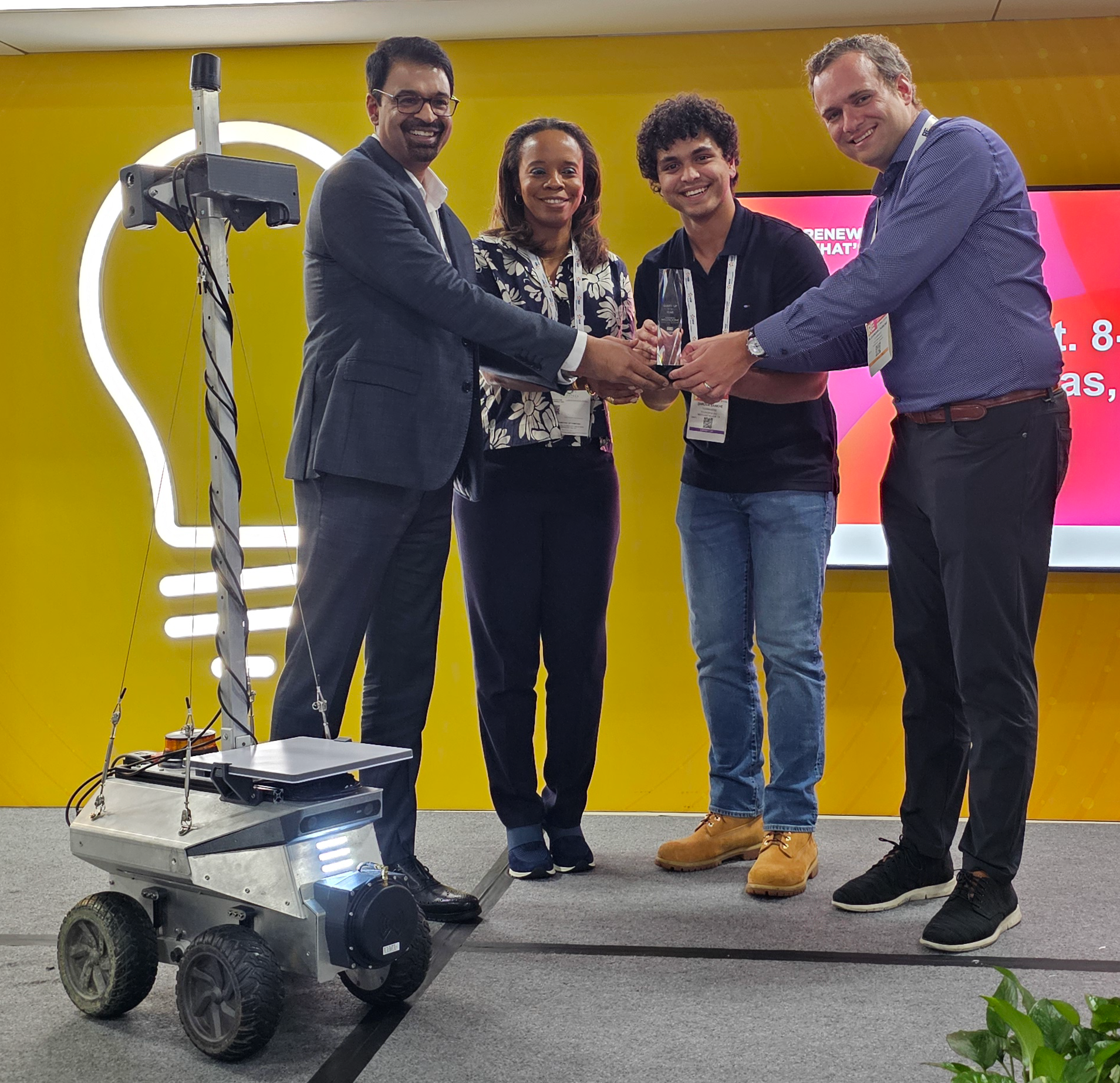 TerraWise Named 2025 Start-Up of the Year by Mercom Capital Group at RE+ image