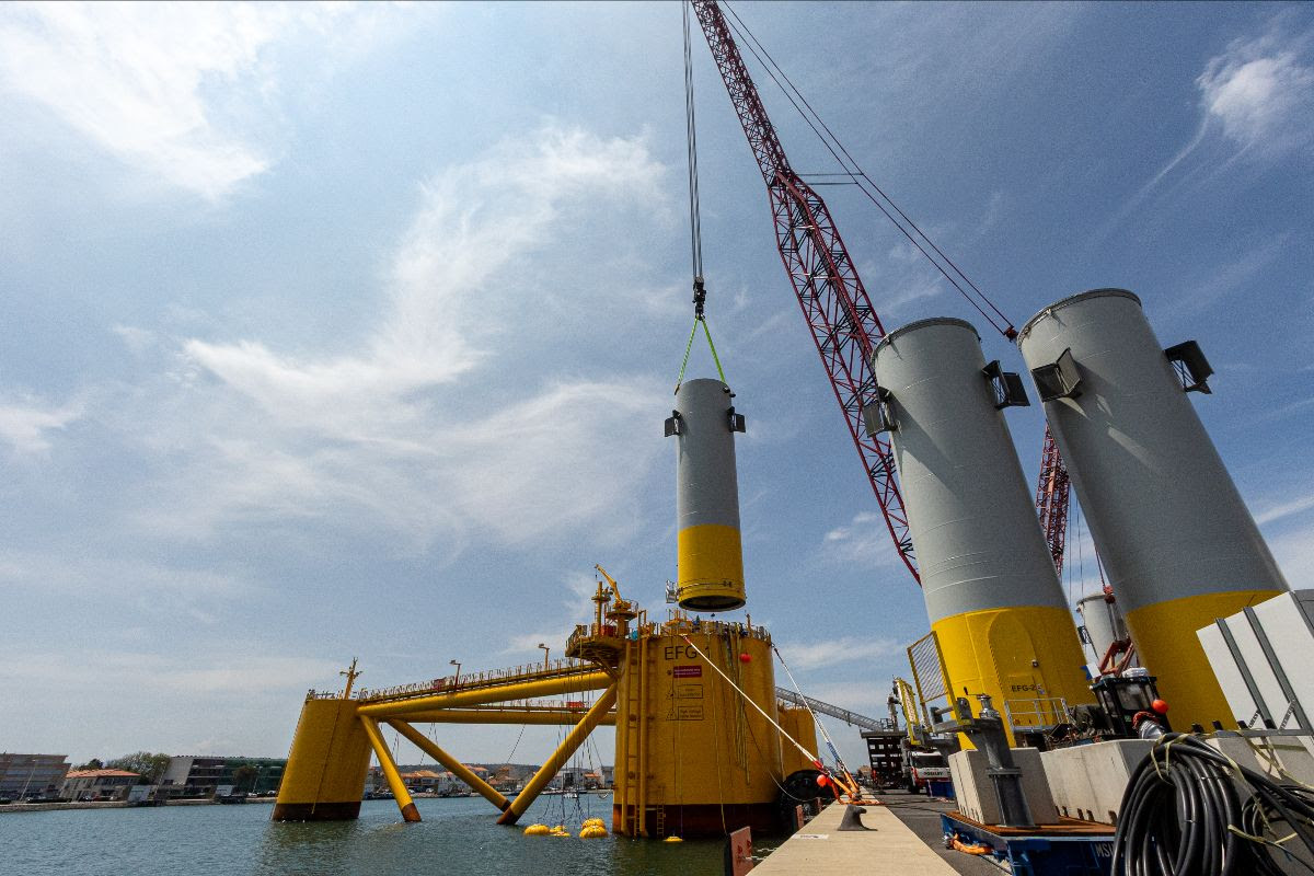 Supporting construction of next gen floating offshore wind turbines image