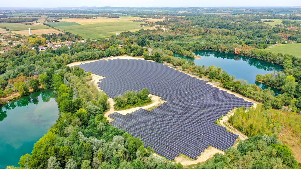 France: Solar farm Cahuzac-sur-Adour commissioned image