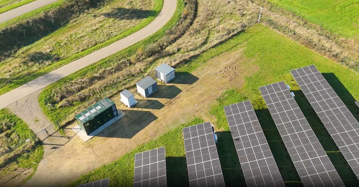 Exide-Technologies-CES-and-Vrijopnaam-partnership-set-to-enhance-sustainable-energy-access-in-The-Netherlands